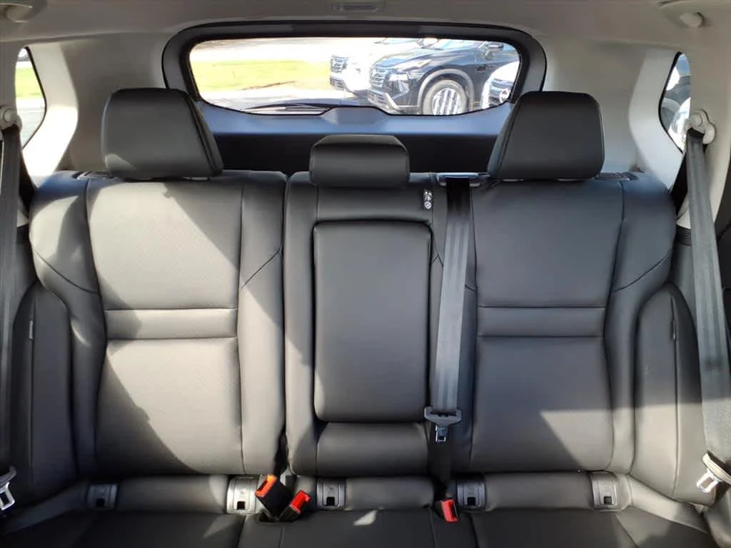 2026 Nissan Rogue SV - Photo 12