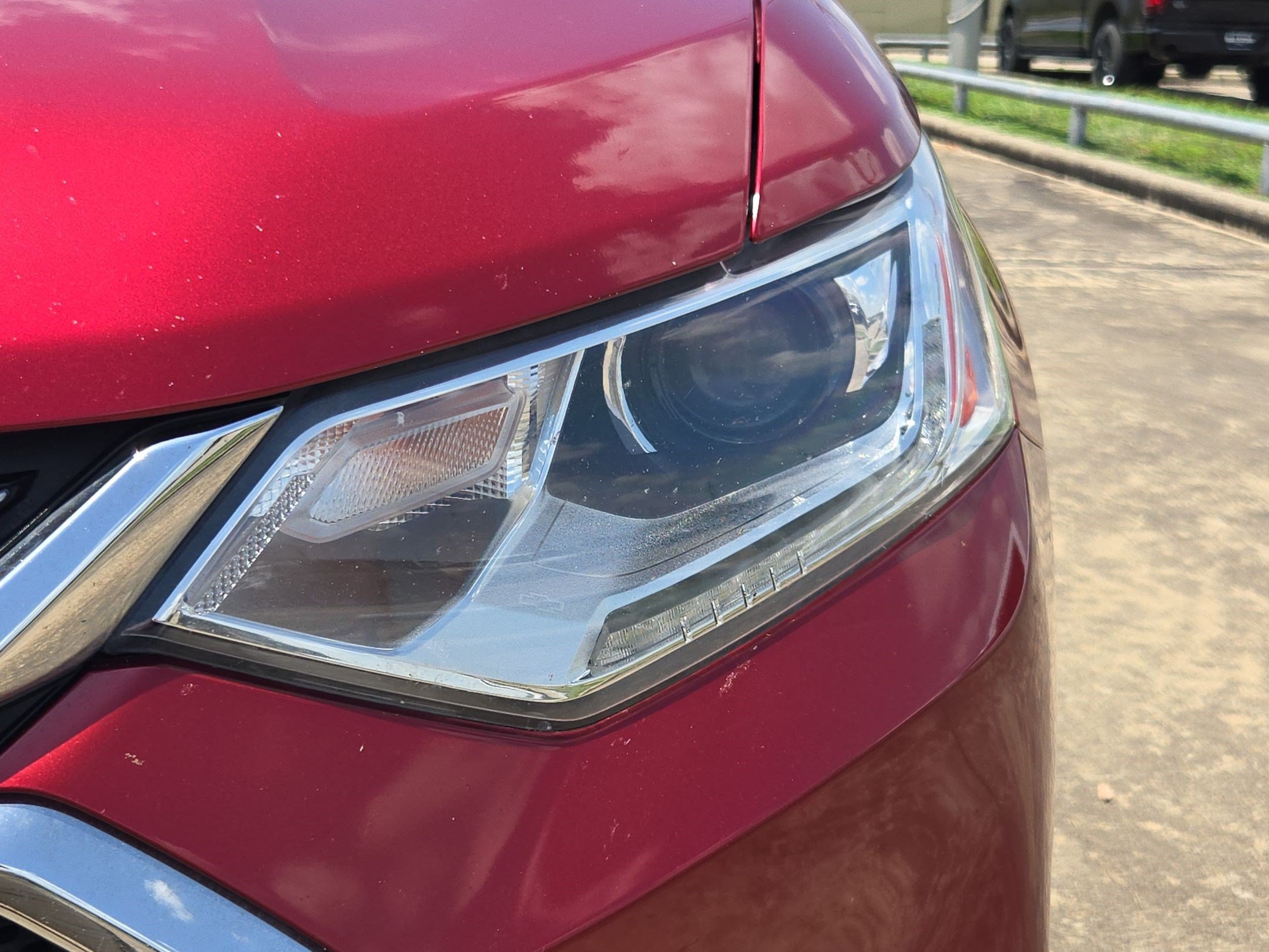 Used 2019 Cajun Red Tintcoat Chevrolet LT image 9