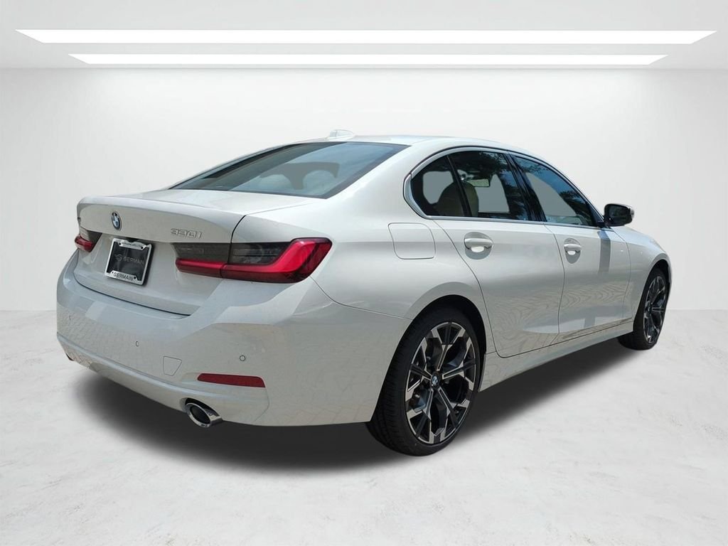 New 2026 Alpine White BMW 330i xDrive image 4
