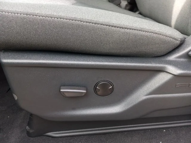 New 2026 Avalanche Ford XLT image 12