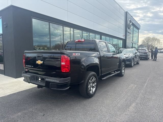 Used 2017 Black Chevrolet Z71 image 3