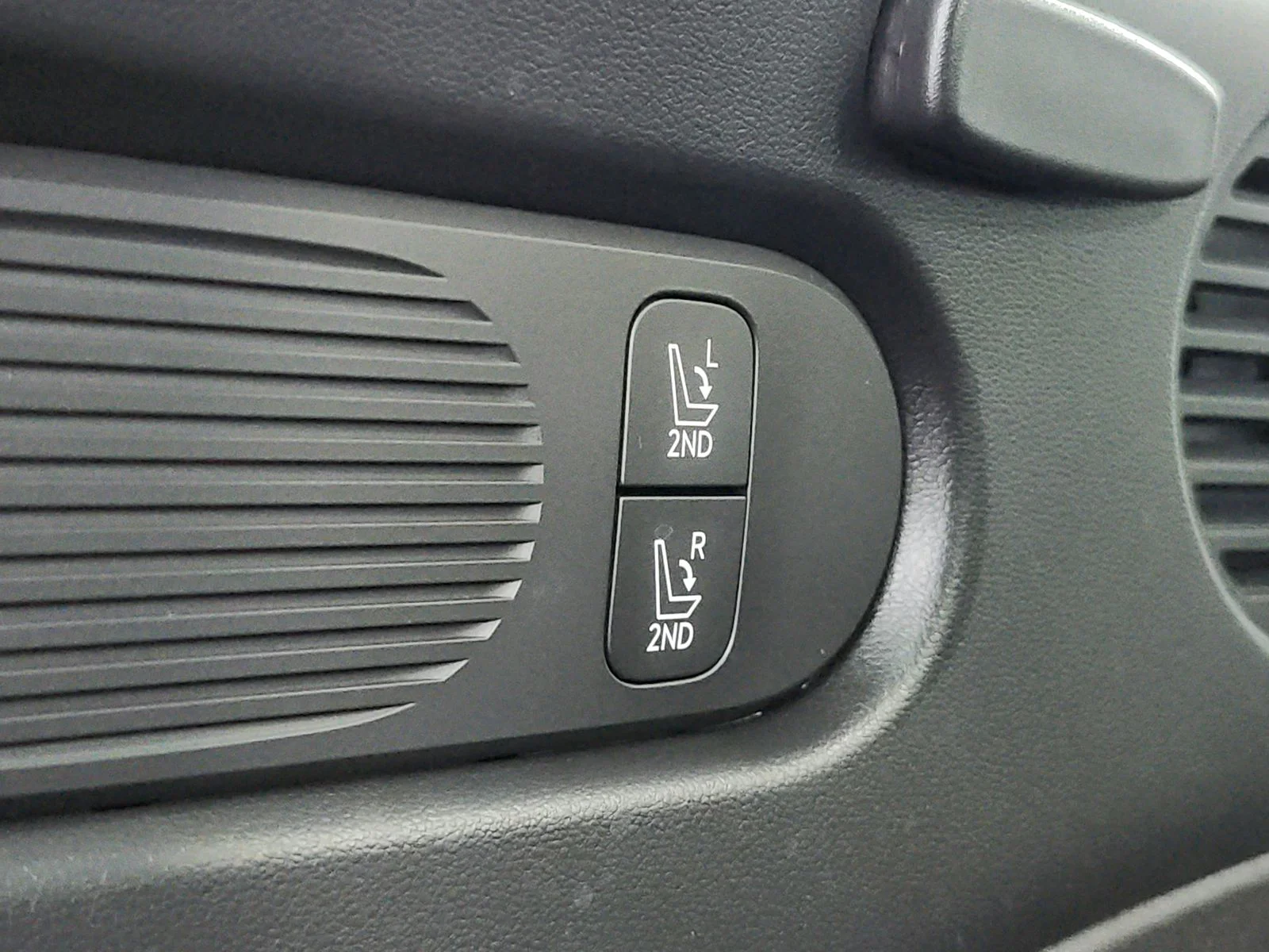 Used 2026 White Hyundai SEL image 50