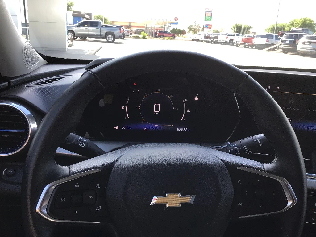 Used 2025 Crimson Metallic Chevrolet LT image 15