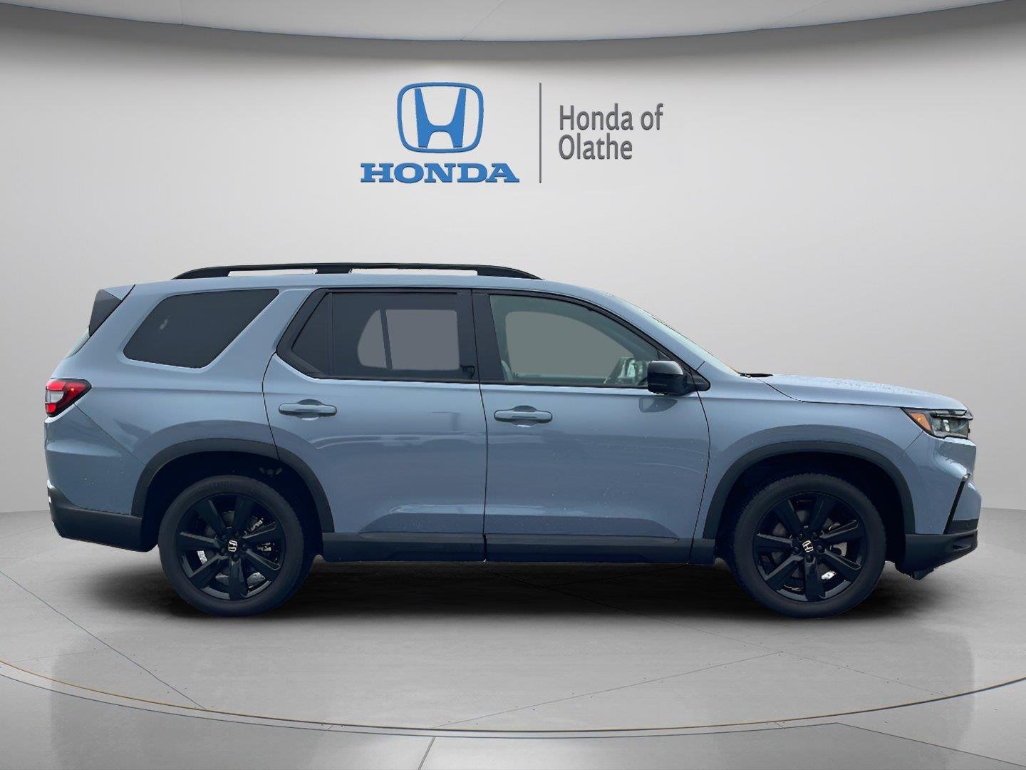 Certified 2025 Honda Pilot Black Edition with VIN 5FNYG1H93SB159218 for sale in Kansas City
