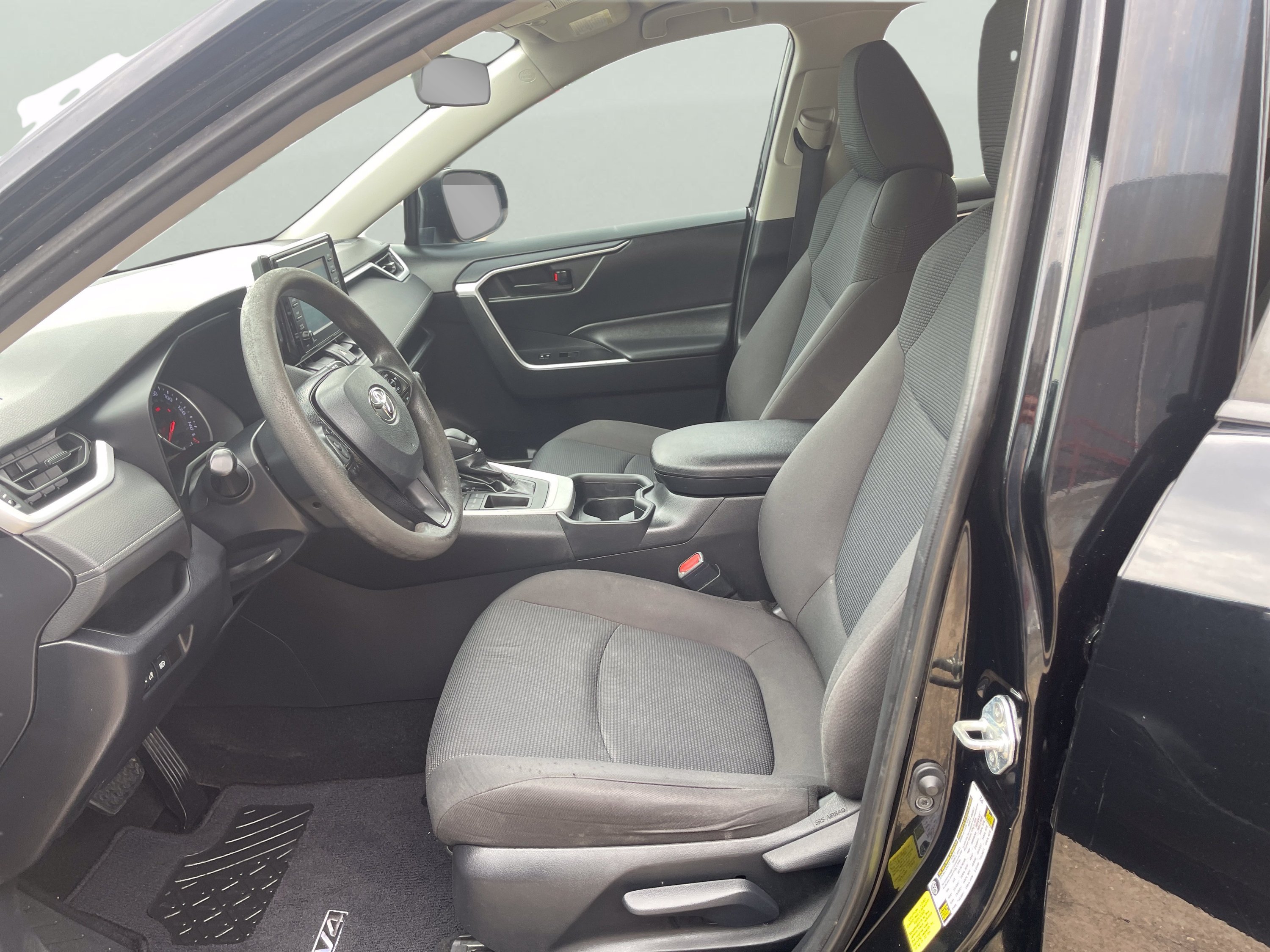 Used 2020 Midnight Black Metallic Toyota LE image 11