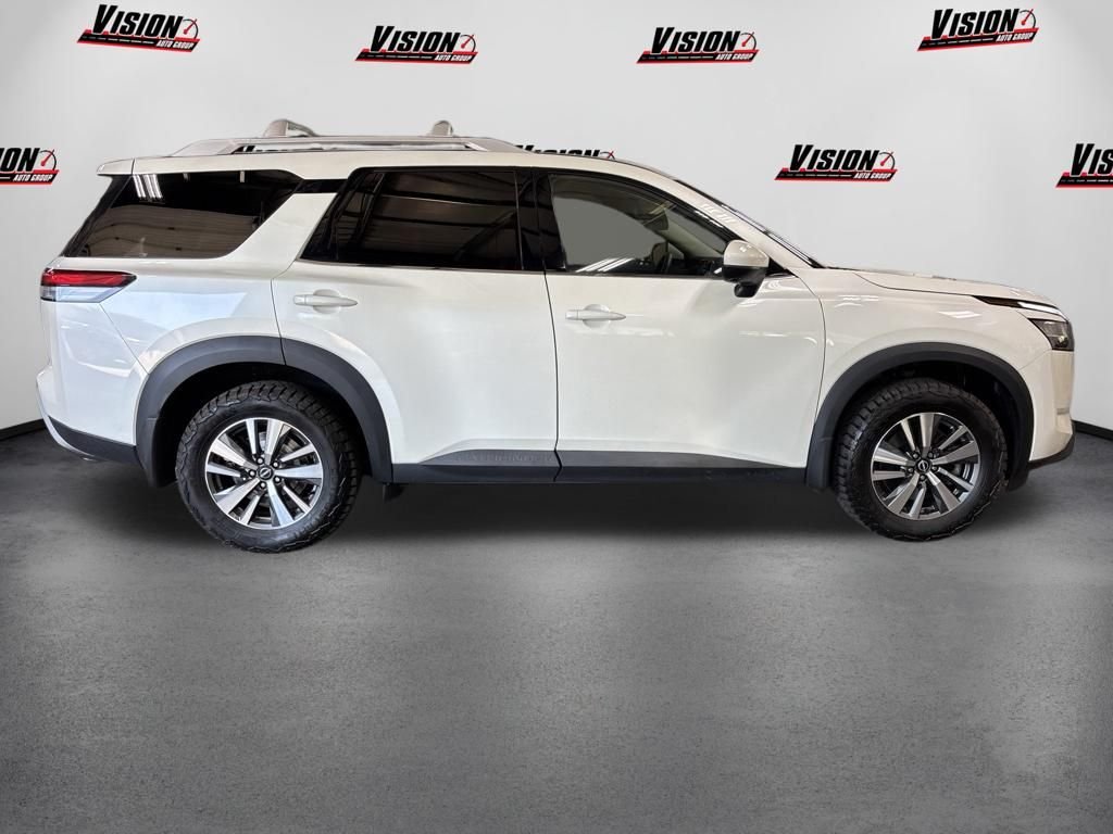 Certified Used 2024 White Nissan SL image 4