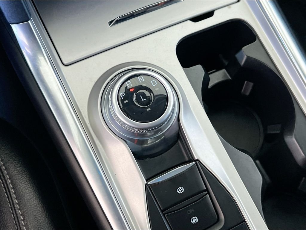 2023 Ford Explorer Limited - Photo 17
