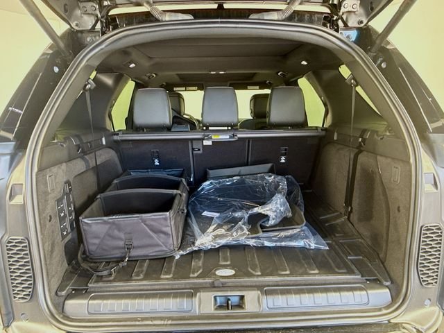 2026 Land Rover Discovery Dynamic SE - Photo 28