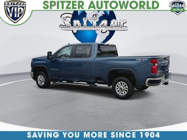 Used 2025 Blue Chevrolet LT image 7