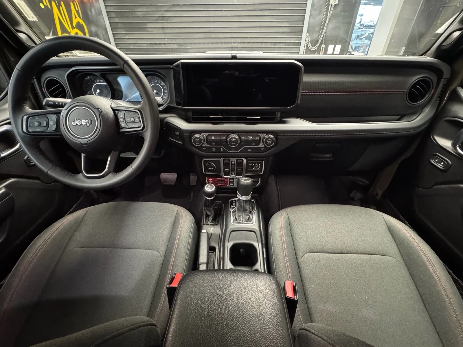 Used 2026  Jeep Rubicon image 23