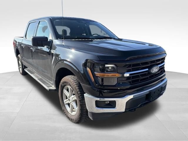 Used 2025 Black Ford XLT image 2