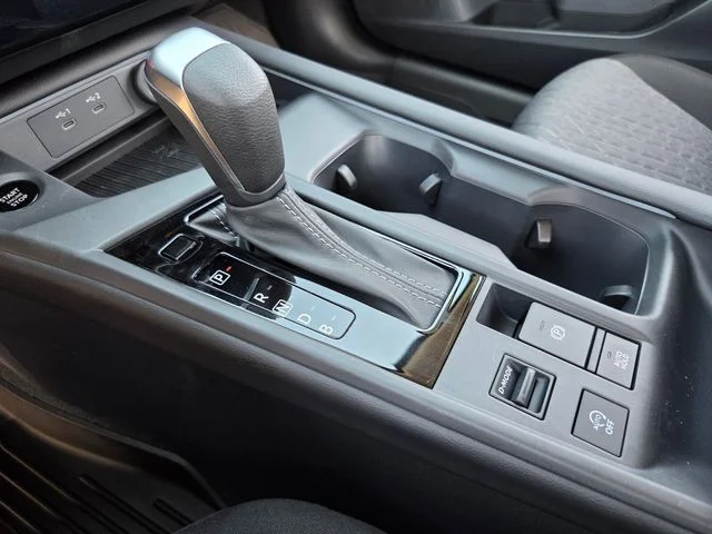 New 2026 Atlantic Gray Metallic Nissan SV image 18