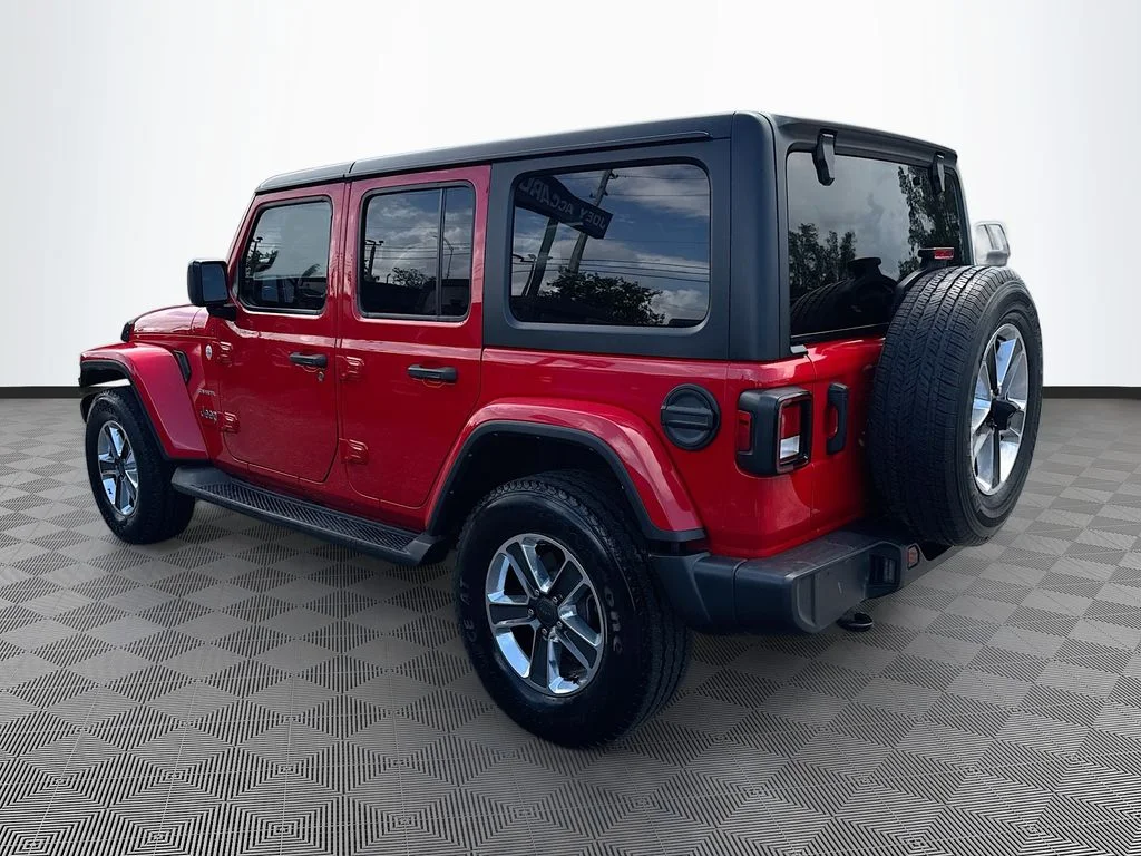 Used 2022 Red Jeep Unlimited Sahara image 8