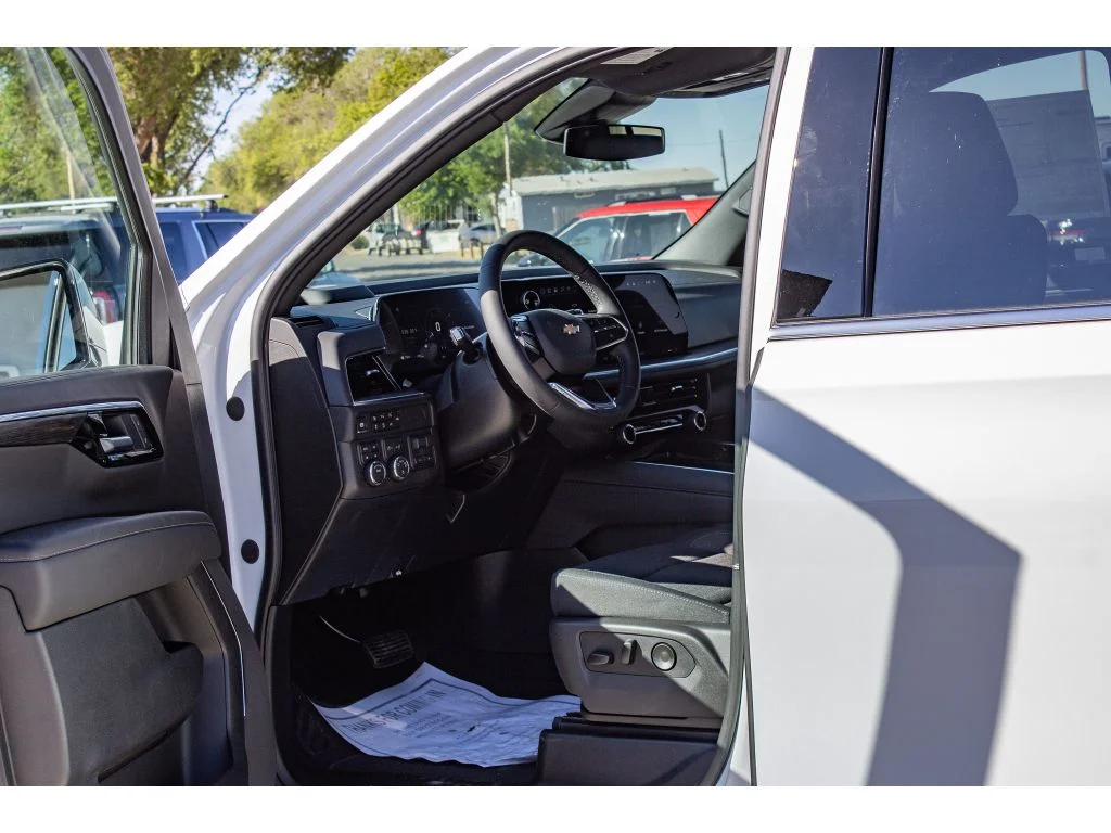 2026 Chevrolet Tahoe LS - Photo 36
