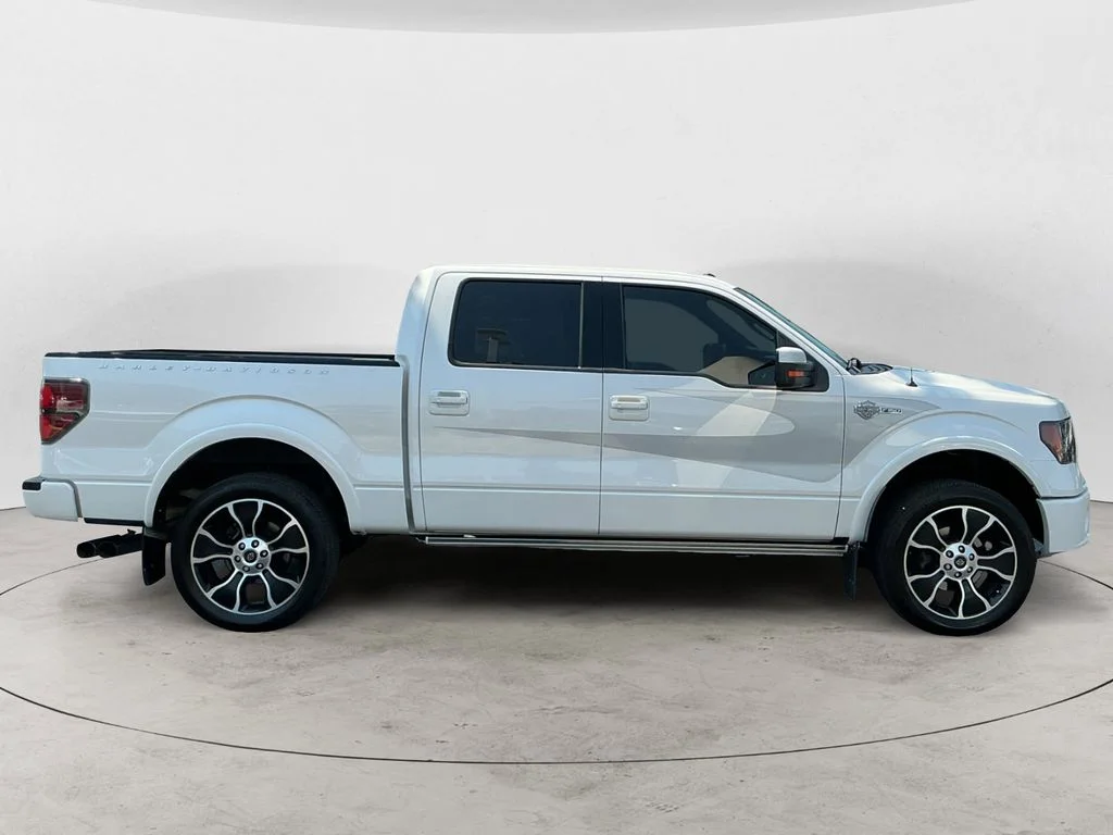 Used 2012 White Ford Harley-Davidson image 4