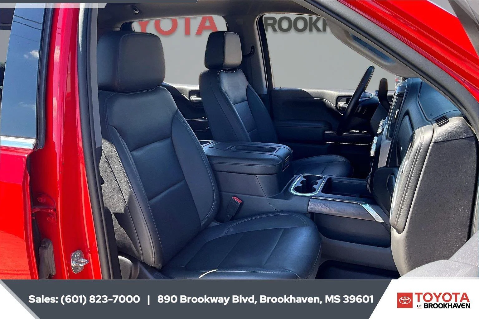 Used 2022 Cardinal Red GMC SLT image 6