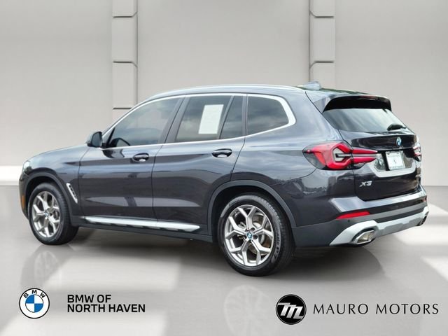 Used 2024 Gray BMW xDrive30i image 6