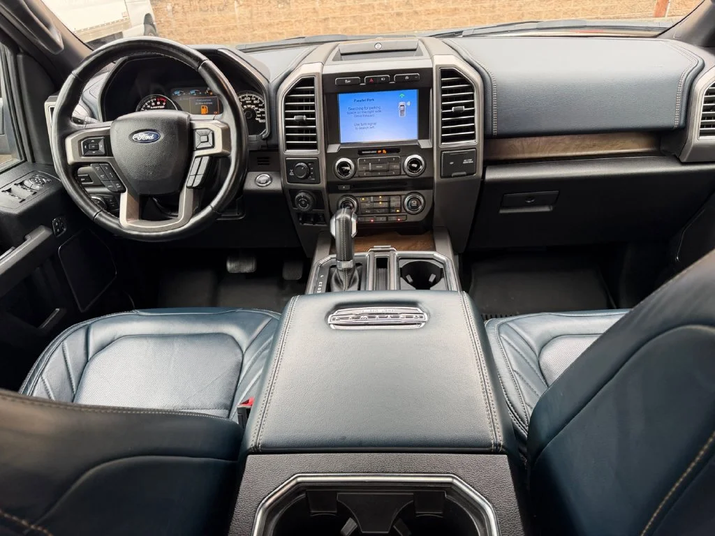 Used 2018 White Ford Limited image 15