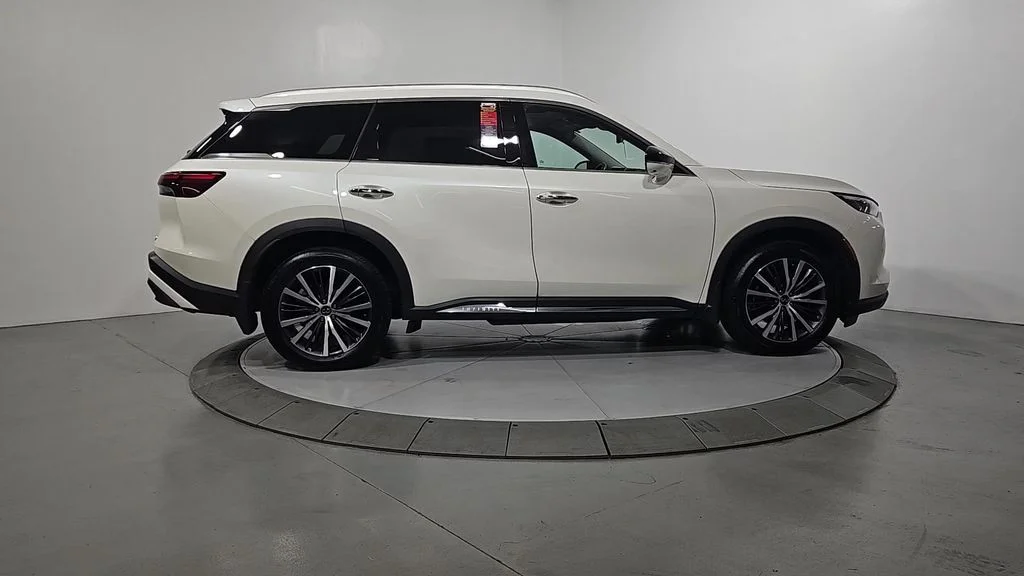 Used 2023 Majestic INFINITI Sensory image 7