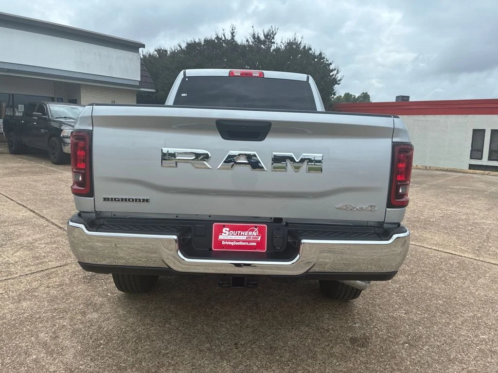 New 2026 Silver-Zynith Exterior Paint RAM Big Horn image 4