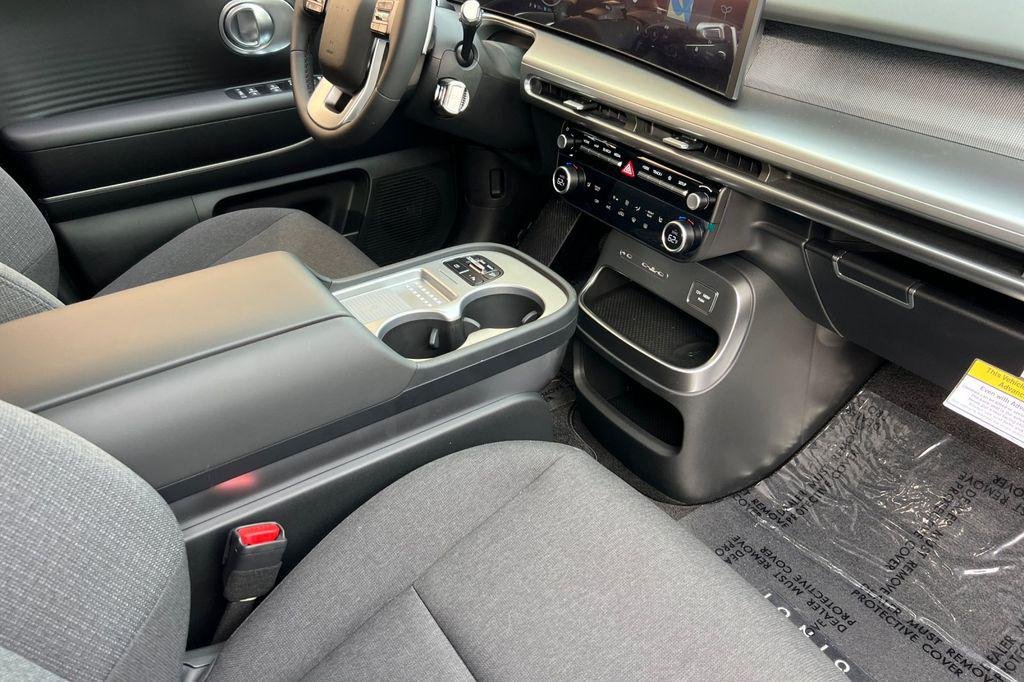 2026 Hyundai IONIQ 9 SE - Photo 12