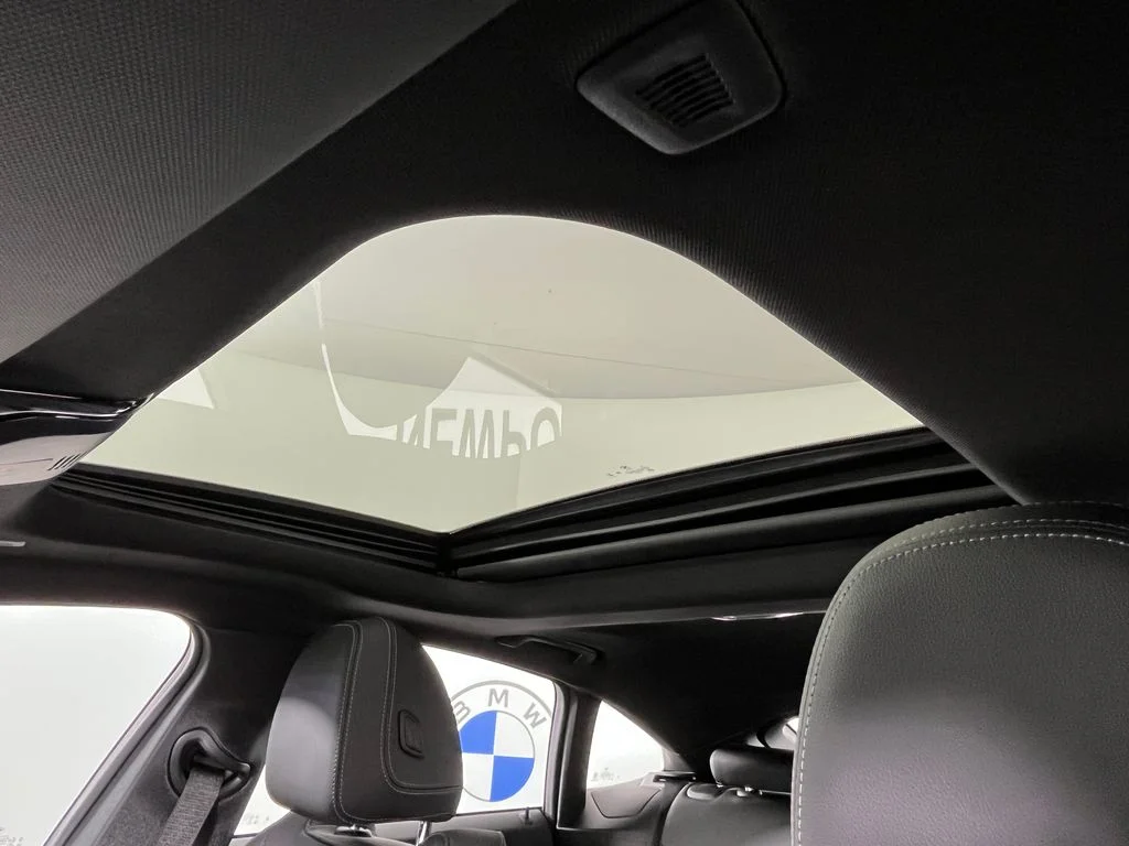 Used 2024 Black Sapphire Metallic BMW M50 image 31