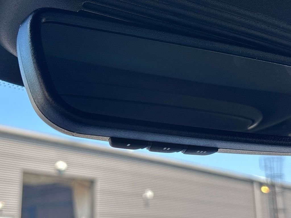 Certified Used 2025 Blue INFINITI LUXE image 28