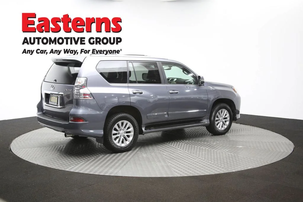Used 2018 Gray Lexus 460 image 47