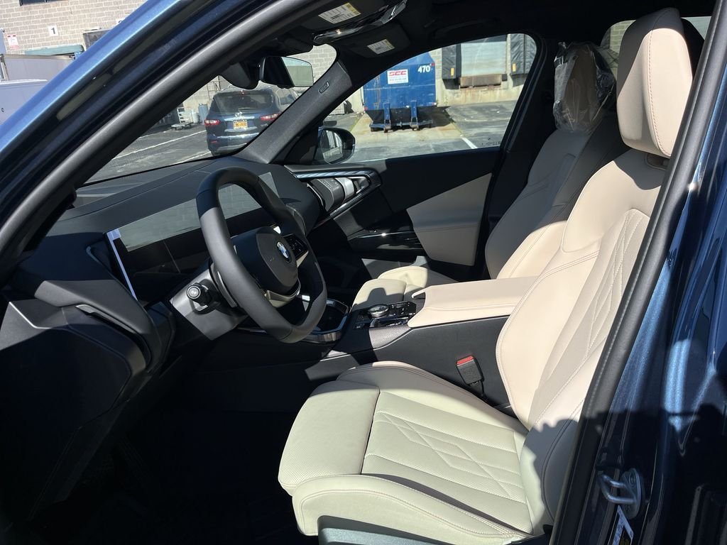 Used 2026 Blue Metallic BMW 30 xDrive image 11