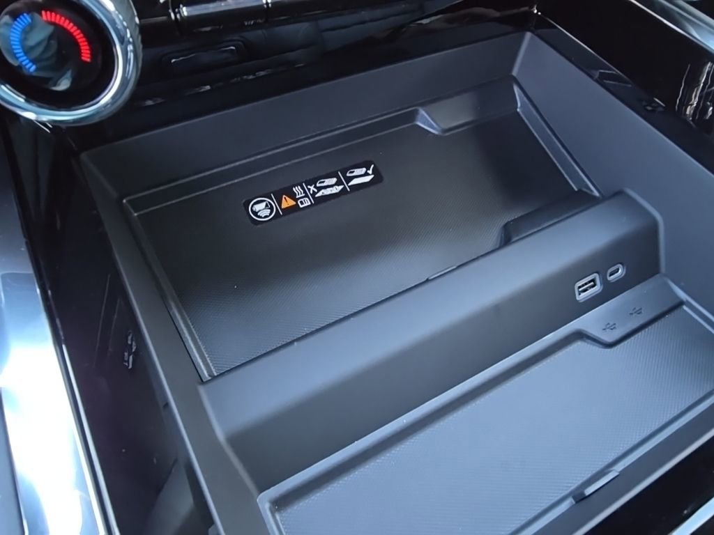 2025 Chevrolet Tahoe High Country - Photo 17