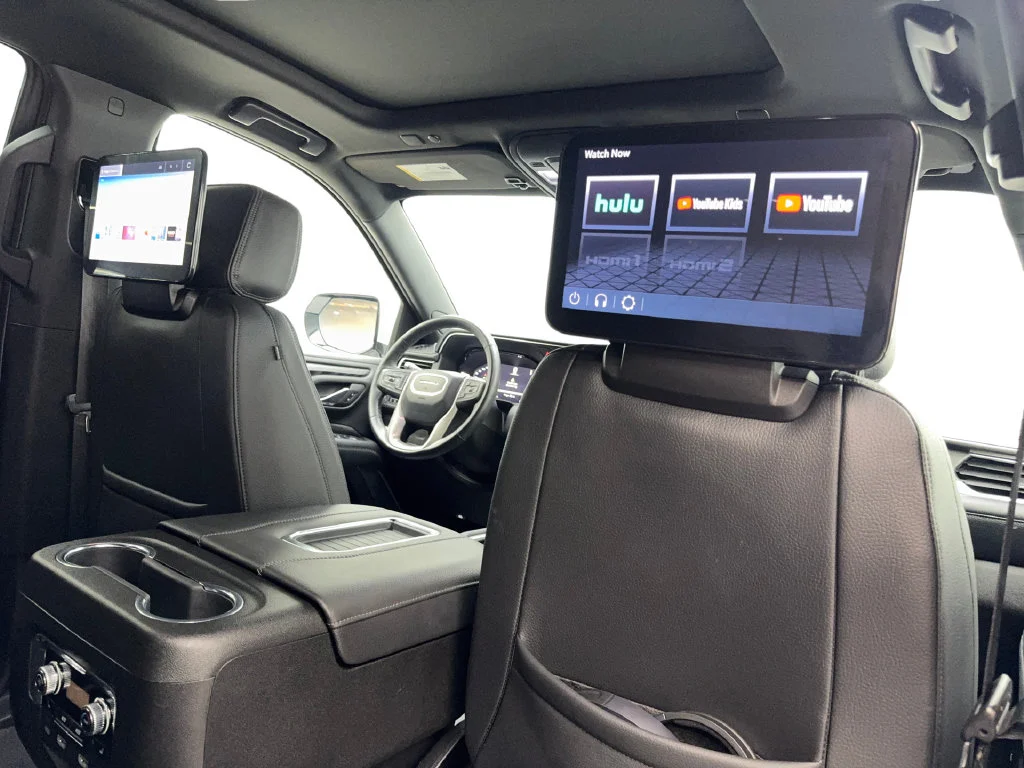 Used 2024 White GMC Denali image 49