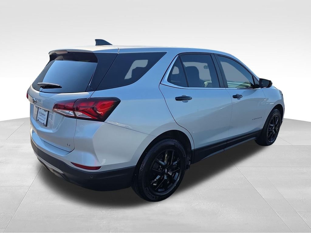 Used 2022 Silver Chevrolet LT image 6