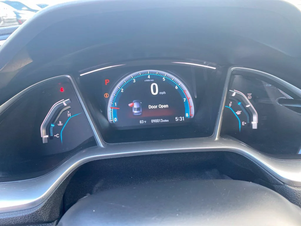 Used 2018  Honda EX-L image 23