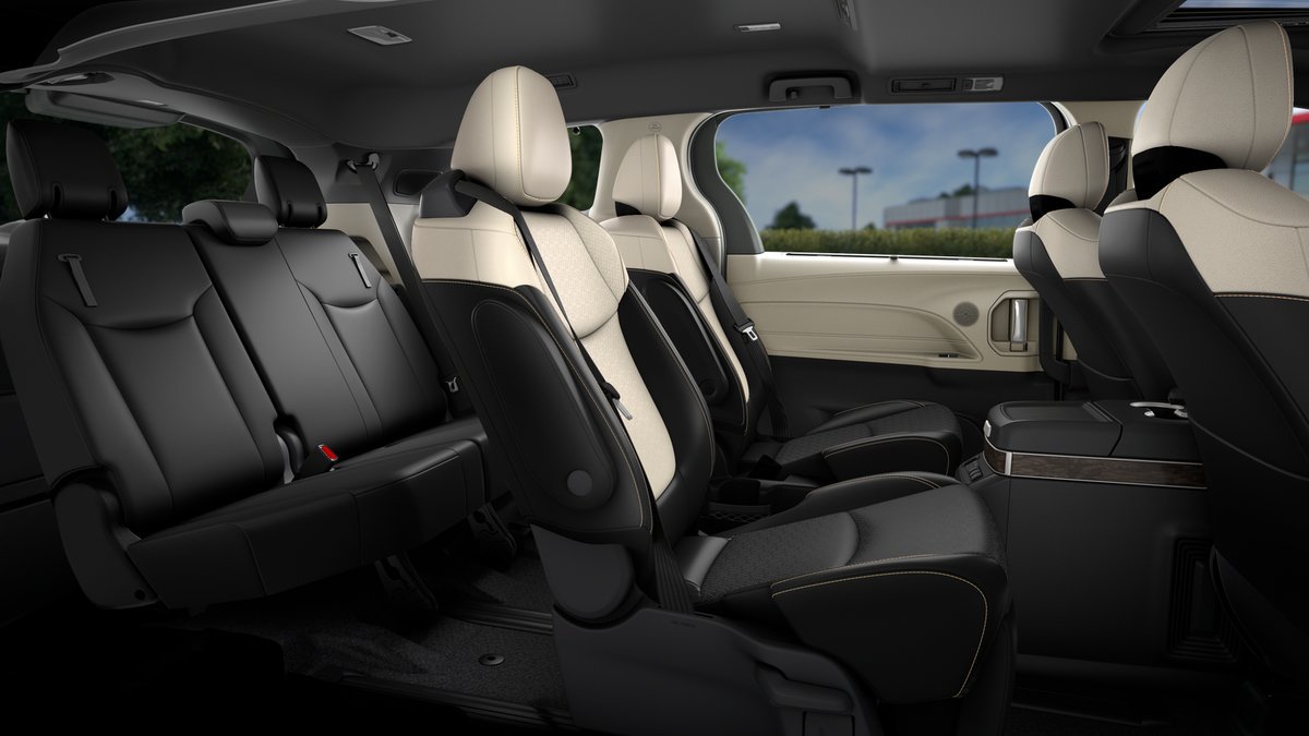 New 2026 Midnight Black Met Toyota Platinum image 43