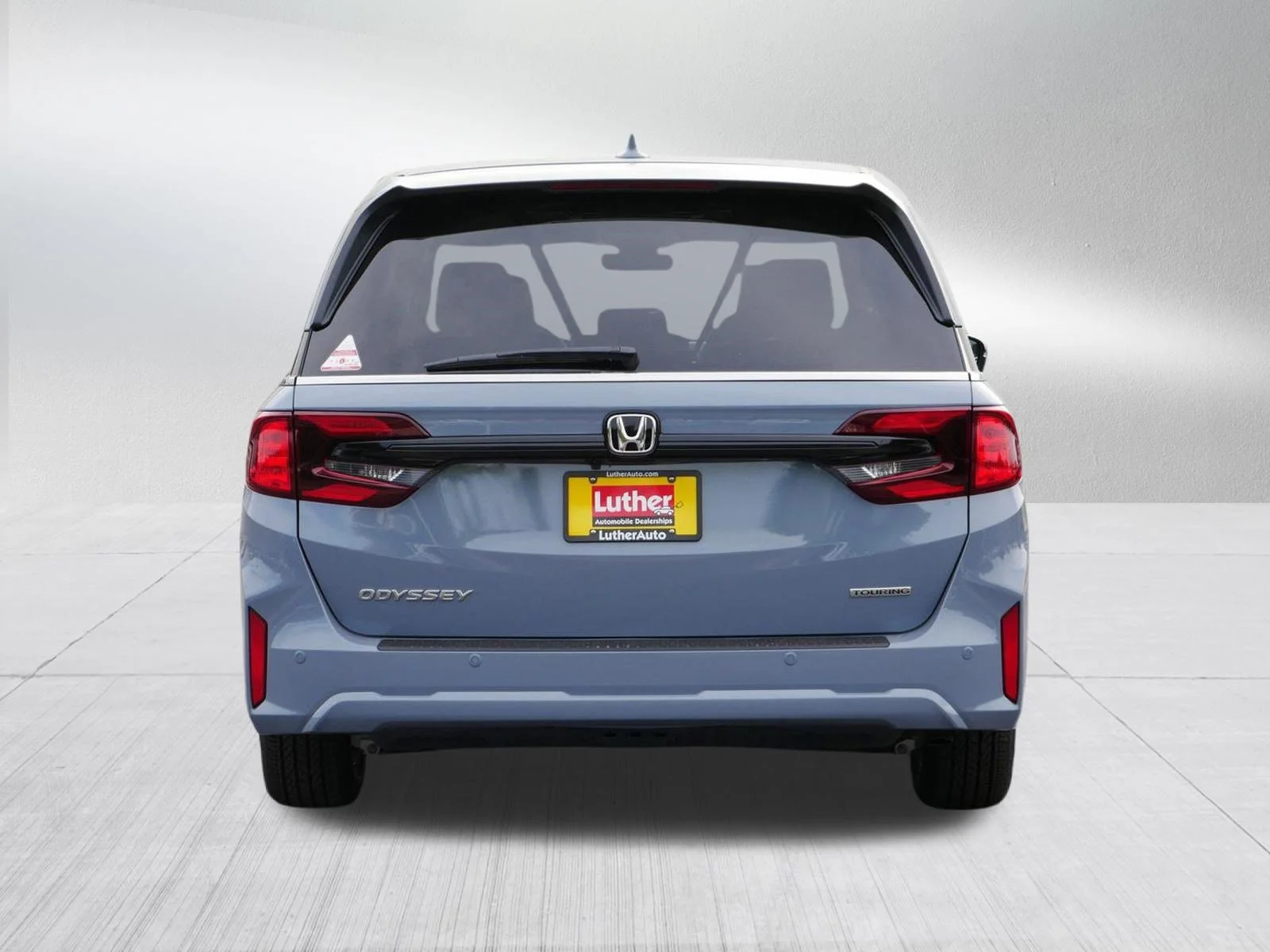 New 2026 Sonic Gray Pearl Honda Touring image 6