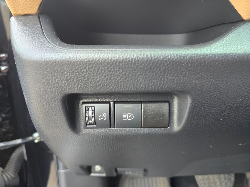 Used 2022 Midnight Black Metallic Toyota Hybrid LE image 15