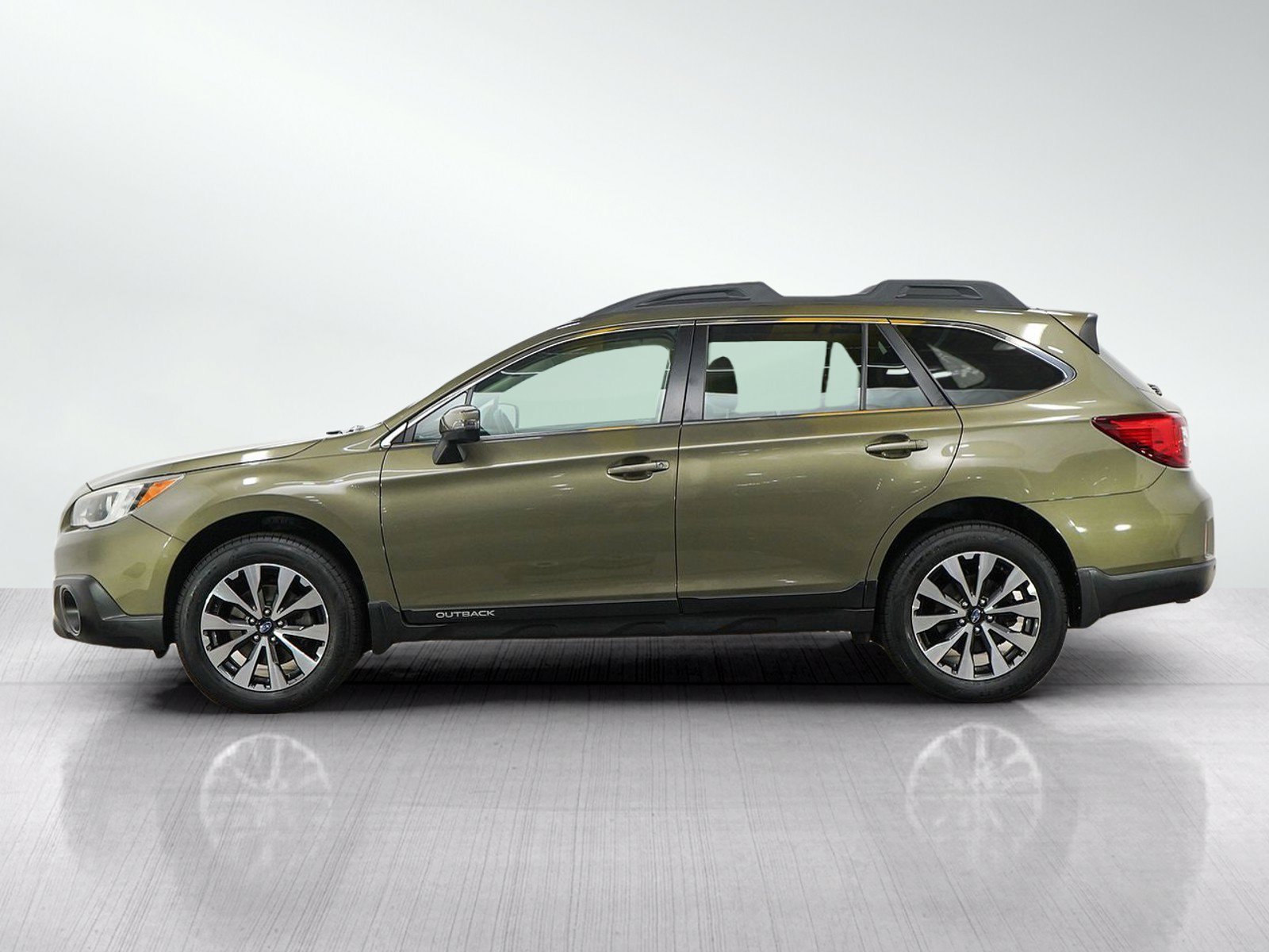 Used 2017 Subaru Outback Limited with VIN 4S4BSANC4H3257843 for sale in Burnsville, Minnesota