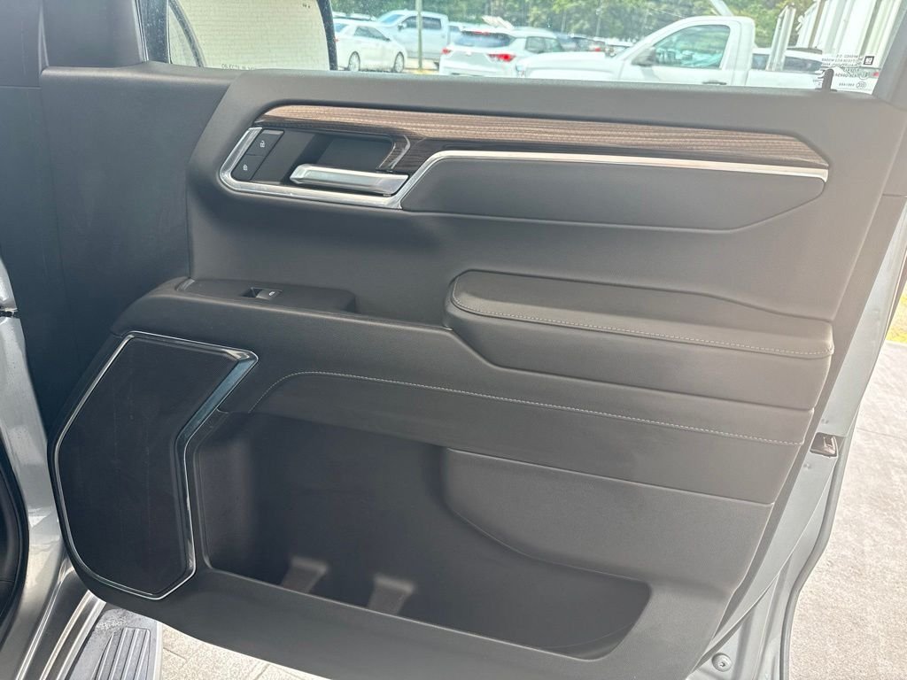 Used 2023 Gray Chevrolet LT image 36
