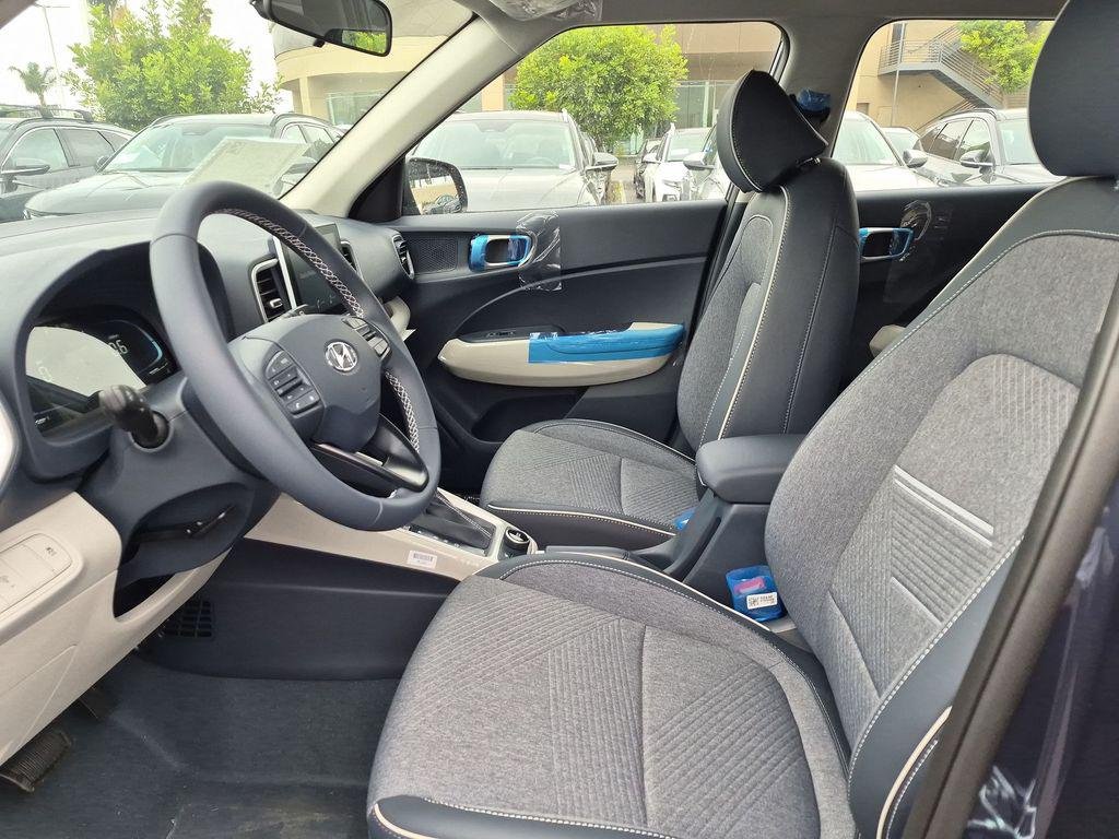 New 2026 White Hyundai SEL w/Two-Tone Roof image 15