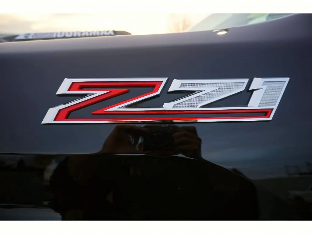 2023 Chevrolet Silverado 2500HD LTZ - Photo 11