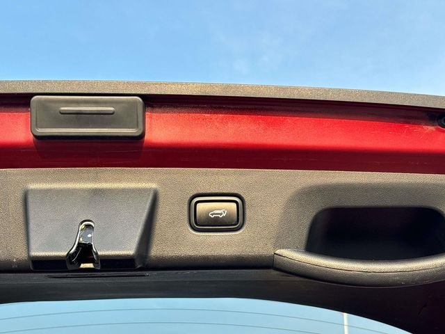 Certified Used 2025 Red Hyundai SEL image 16