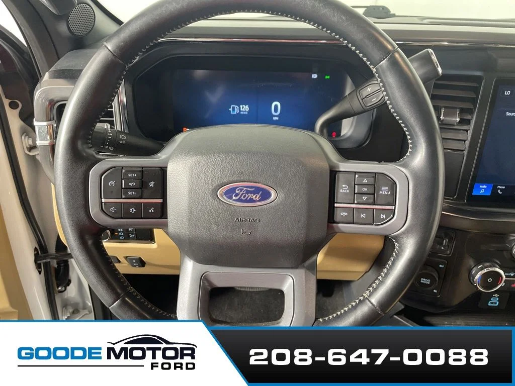 Certified Used 2023 Oxford White Ford Lariat image 15
