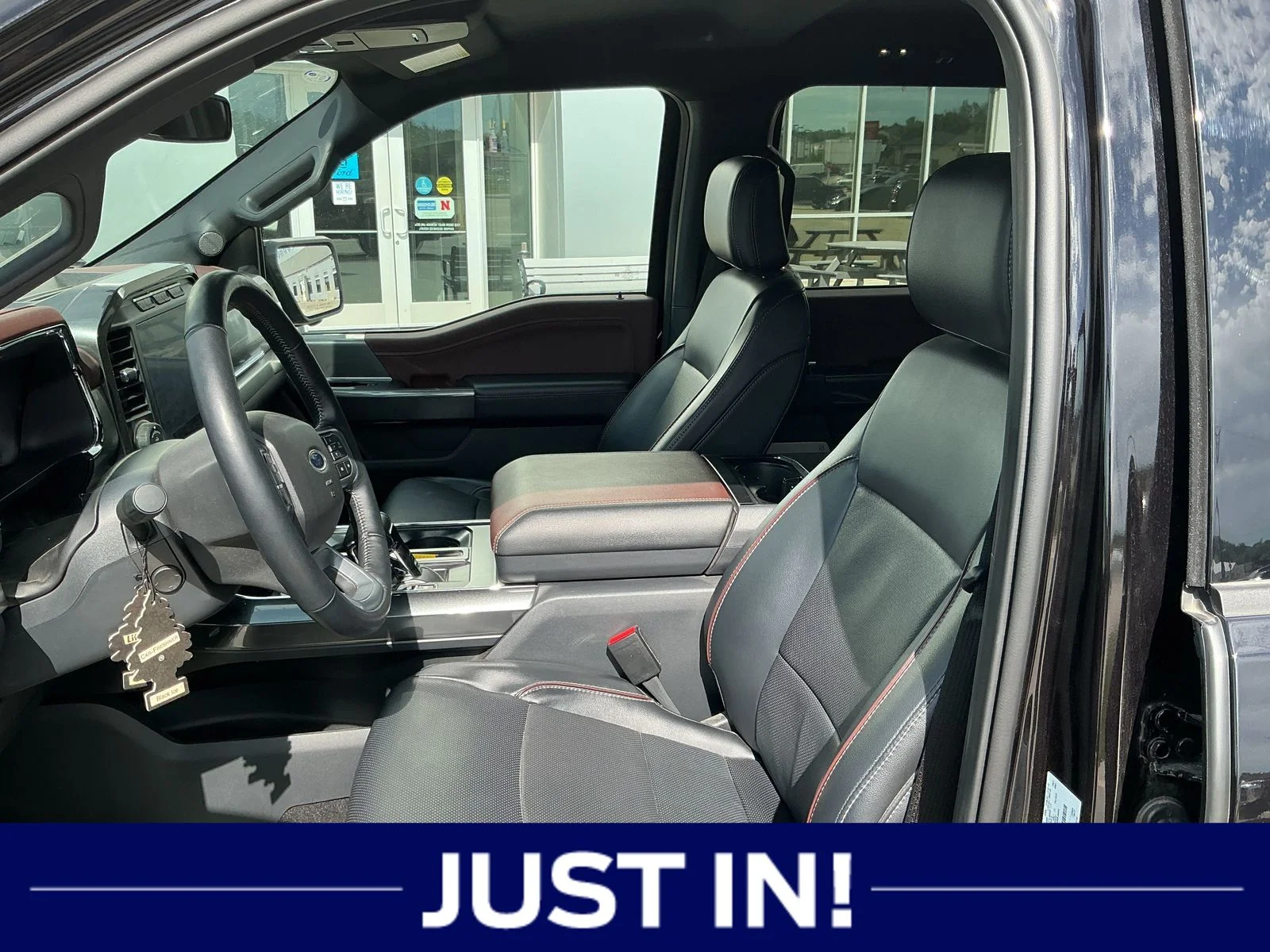 Used 2023 Black Ford Lariat image 5