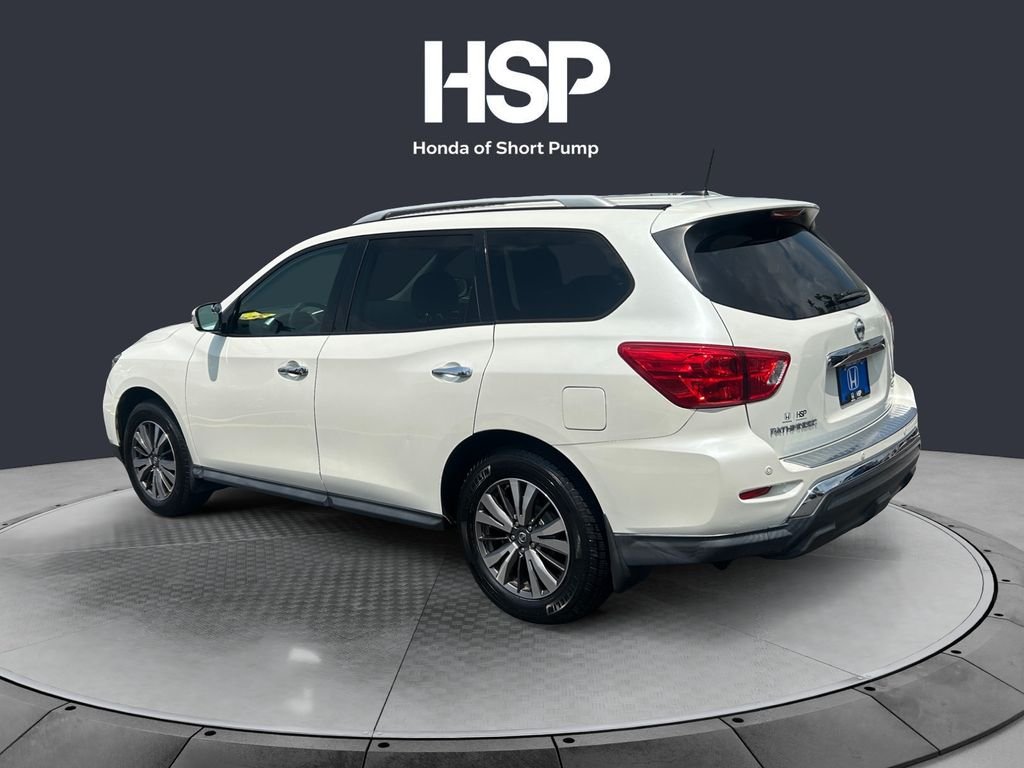 Used 2017 Pearl White Nissan SV image 3
