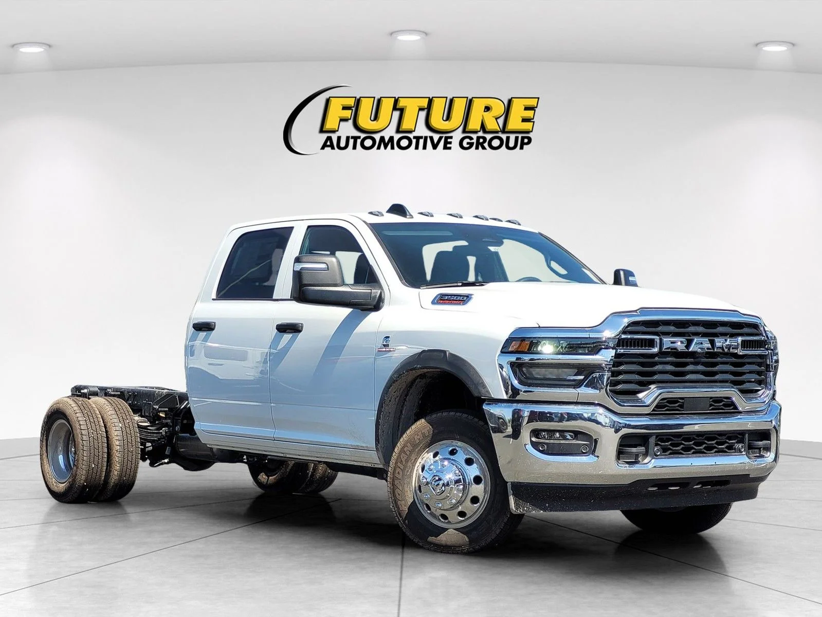 2025 RAM 3500 Tradesman 4X4 Crew Cab's photo