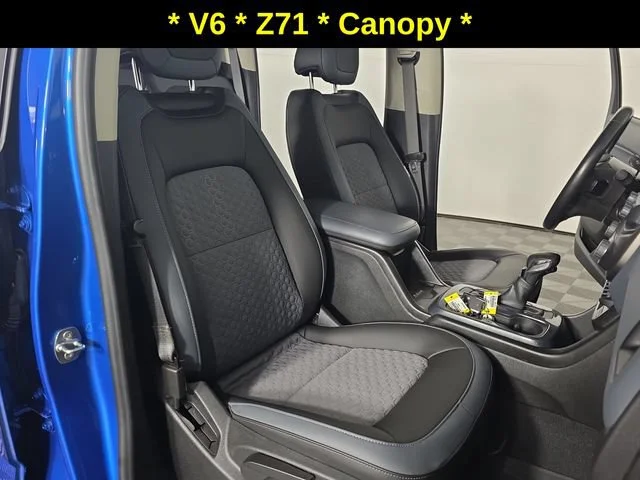 Used 2022 BRIGHT BLUE METALLIC Chevrolet 4WD Z71 image 31