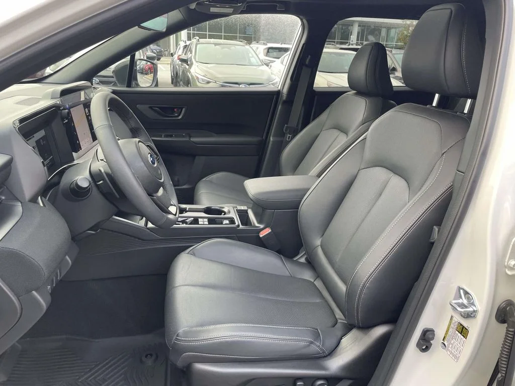 Used 2026 Crystal White Pearl Subaru Limited image 8