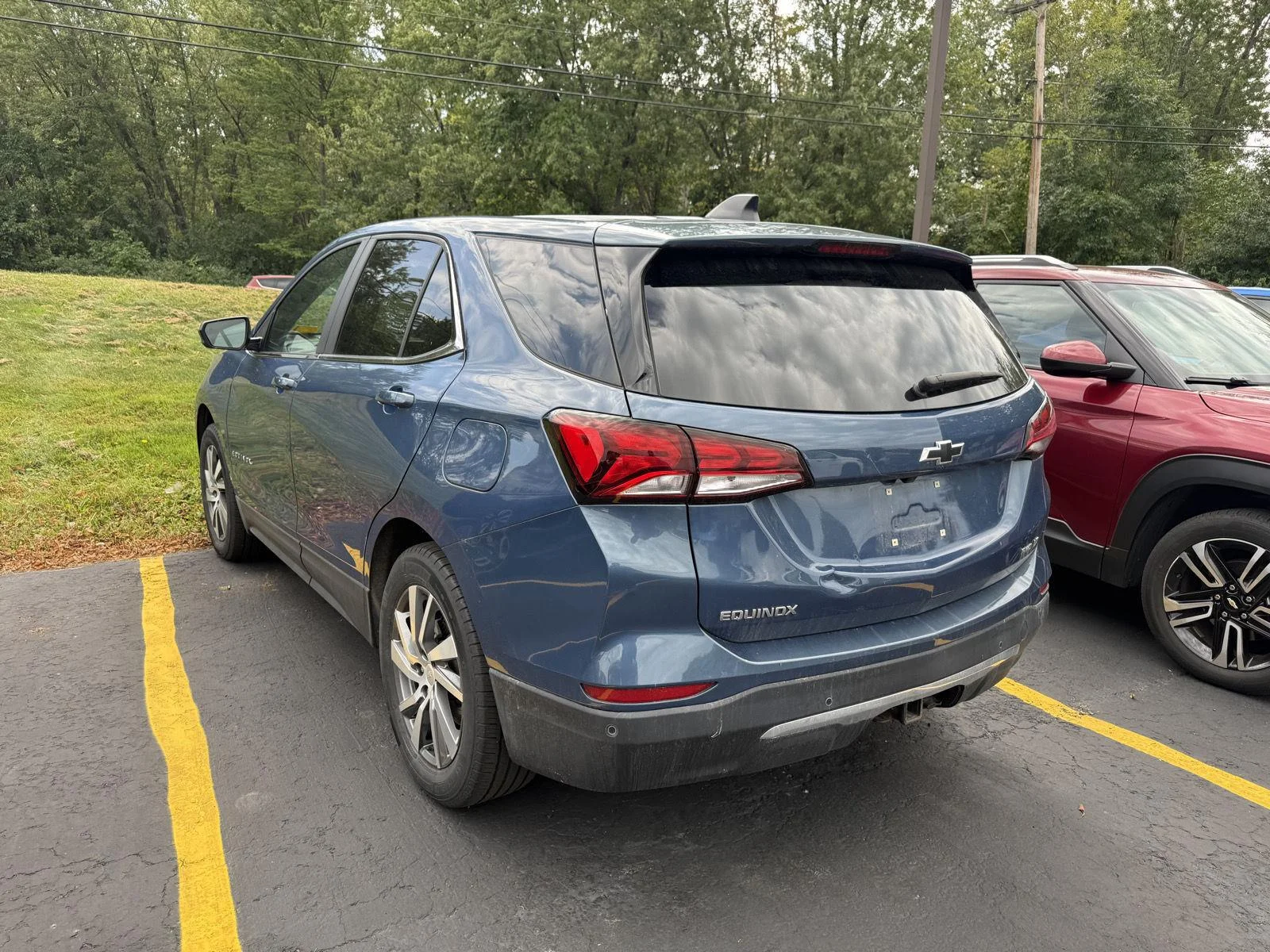 Used 2024 Lakeshore Blue Metallic Chevrolet LT image 5
