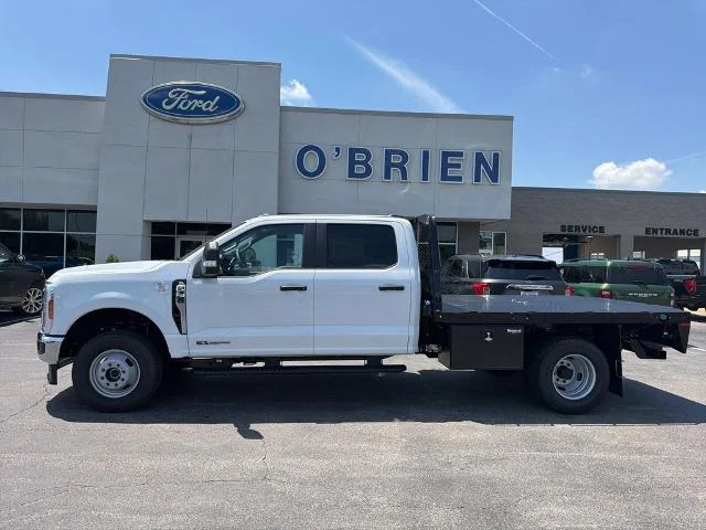 New 2026 Oxford White Ford F-350® XL image 27