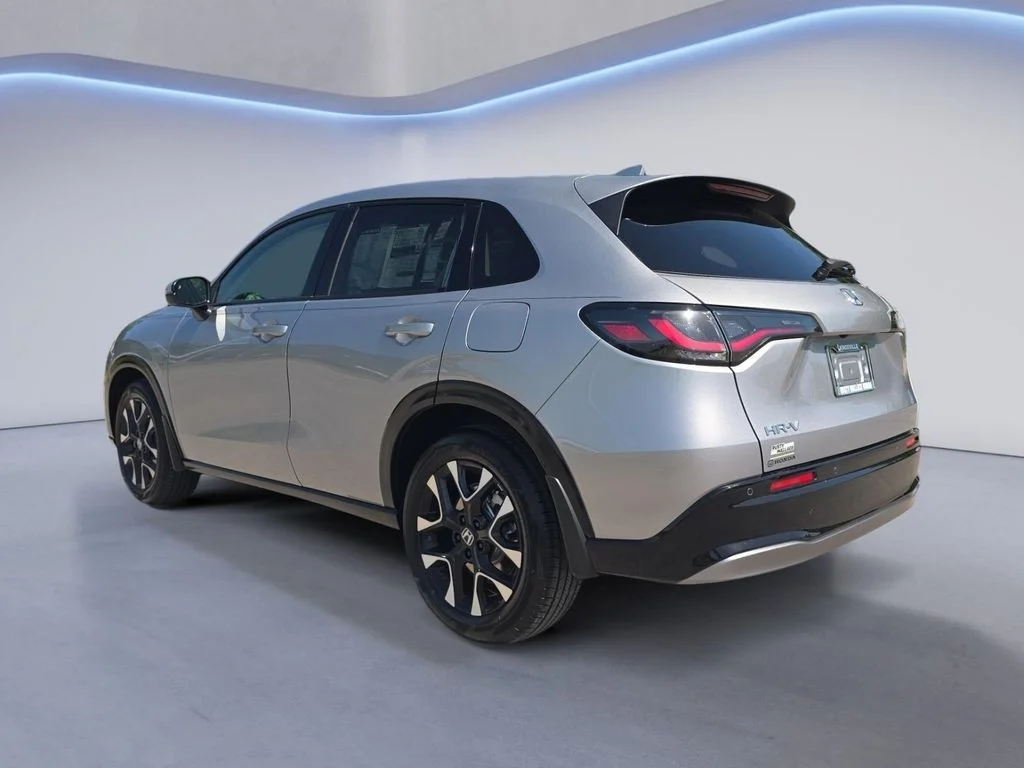 New 2027 Solar Silver Metallic Honda EX-L image 3